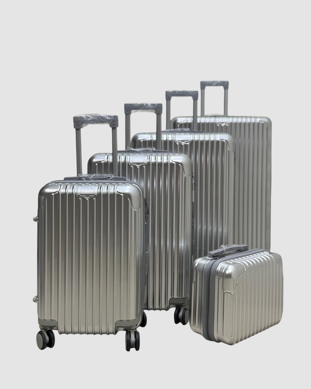 طقم شنط 5 قطع دبل سحاب شبيه الالمونيوم