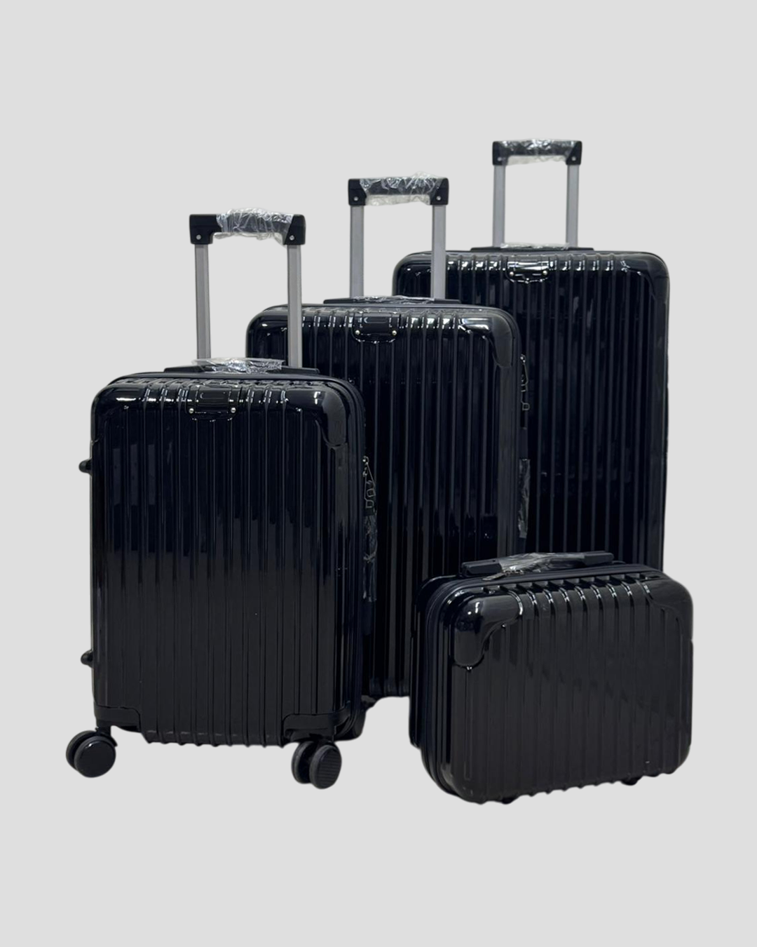 شنط 4 قطع دبل سحاب شبيه الالمونيوم